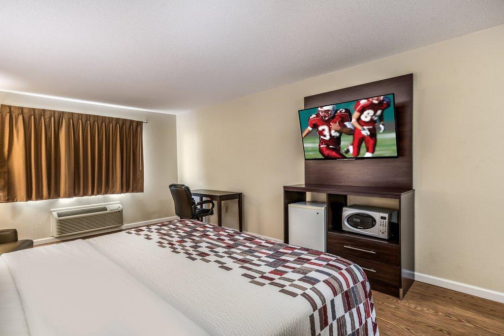 Red Roof Inn & Suites Wapakoneta Esterno foto